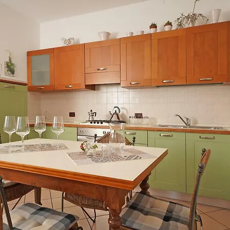 Anna Torri Appartement