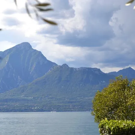 Anna Torri * Torri Del Benaco