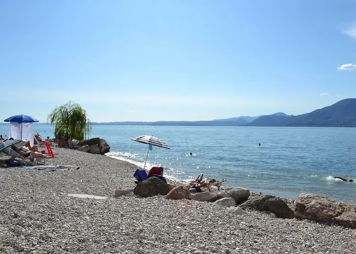 アパート Anna Torri トッリ・デル・ベーナコ