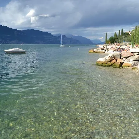 Anna Torri * Torri Del Benaco